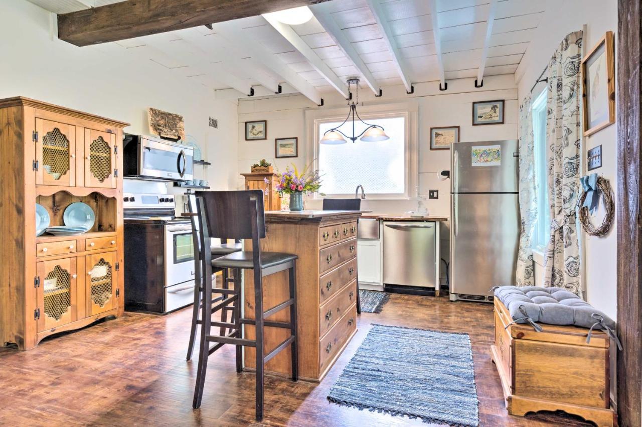 Historic Biloxi Bay Cottage With Beautiful View Ocean Springs Exterior foto