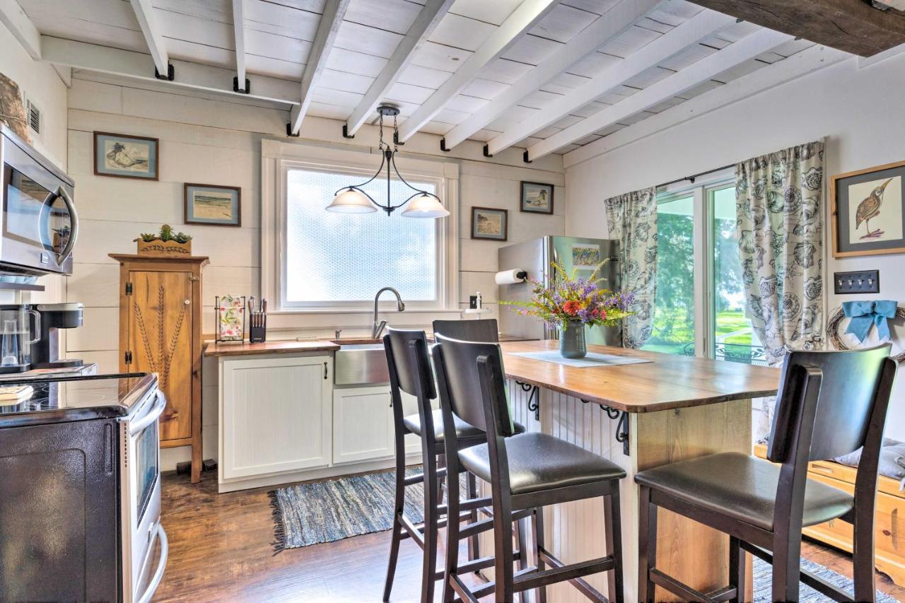Historic Biloxi Bay Cottage With Beautiful View Ocean Springs Exterior foto