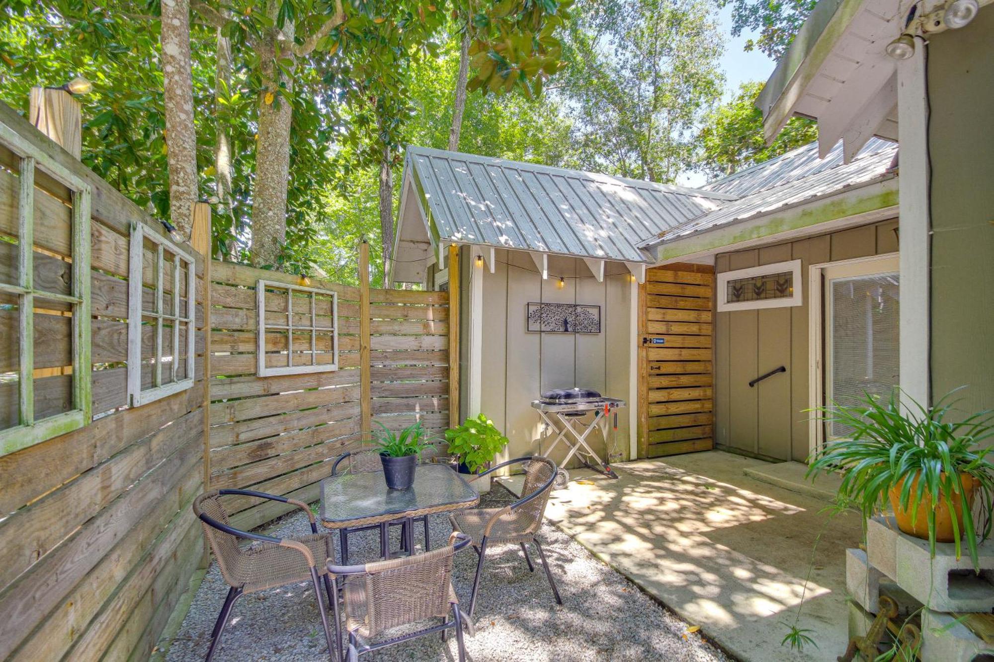 Historic Biloxi Bay Cottage With Beautiful View Ocean Springs Exterior foto